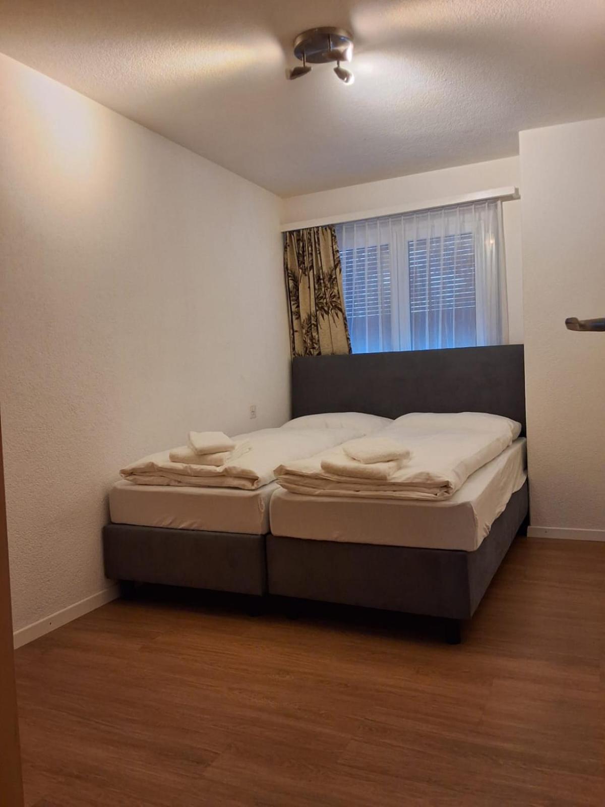 Haus City Saas-Grund Buitenkant foto