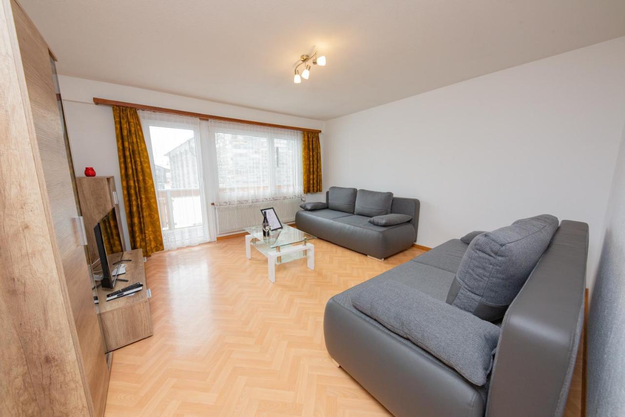 Haus City Saas-Grund Buitenkant foto